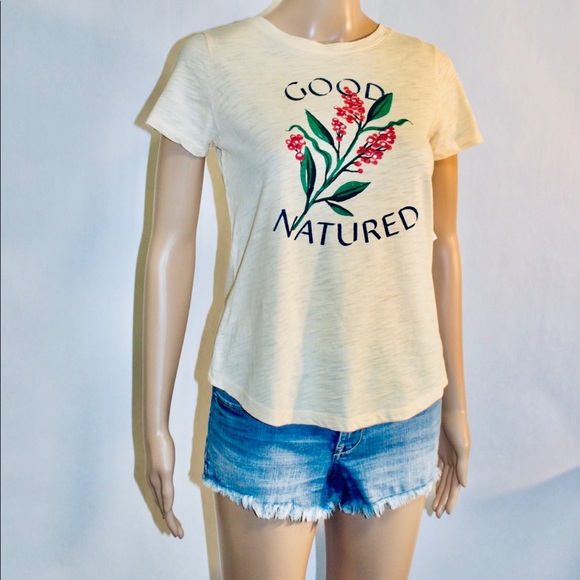 💚3/20$5/25💚OLD NAVY GOOD NATURED YELLOW TEE NWT - Picture 3 of 16